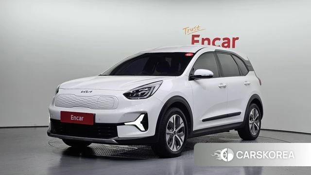 Kia Niro Plus 2023 Белый из Кореи