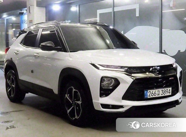 Chevrolet (GM Daewoo) Trailblazer 2023 Белый из Кореи