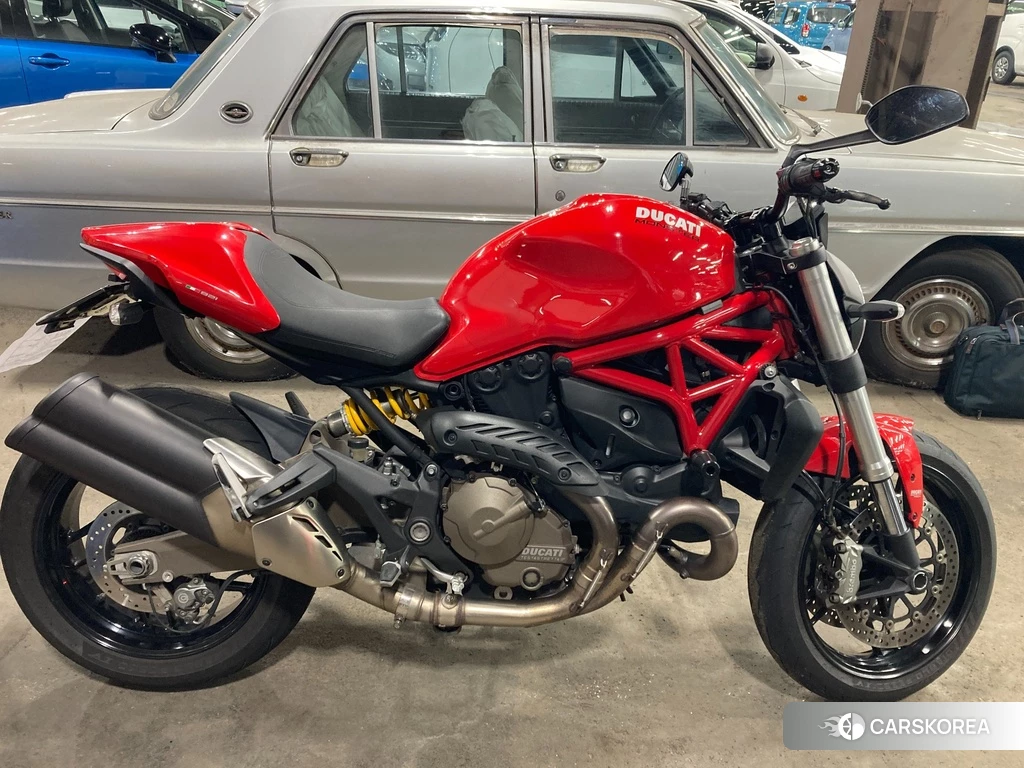 Проданный Ducati MONSTER 821 2014 из Японии, фото 2