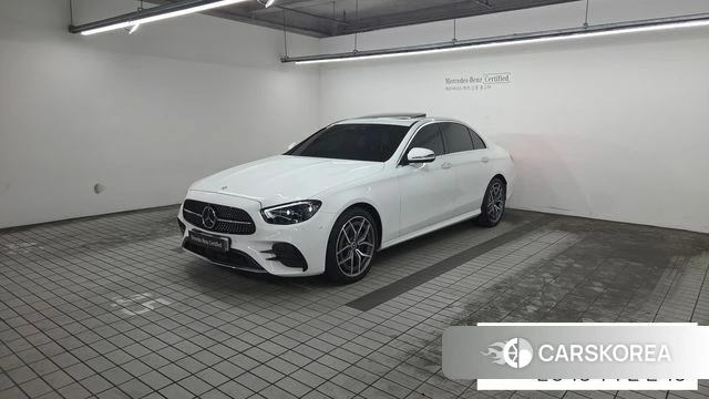 Mercedes-Benz E-Class W213 2022 Белый из Кореи