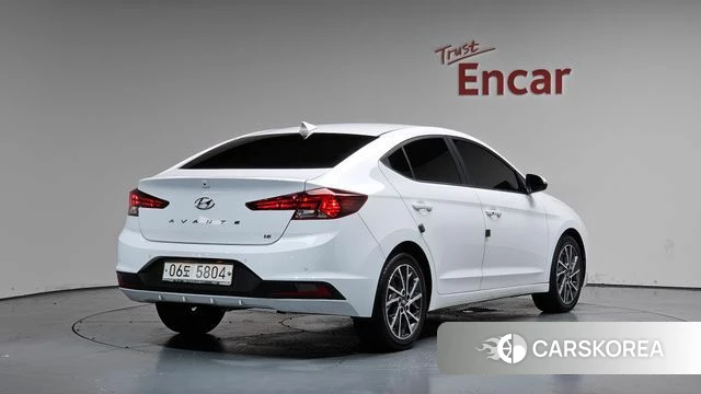 Hyundai The New Avante AD 2018 Белый из Кореи
