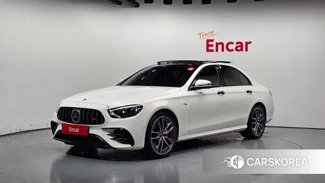 Mercedes-Benz E-Class W213 2021 Белый из Кореи