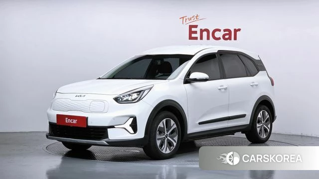 Kia Niro Plus 2022 Белый из Кореи