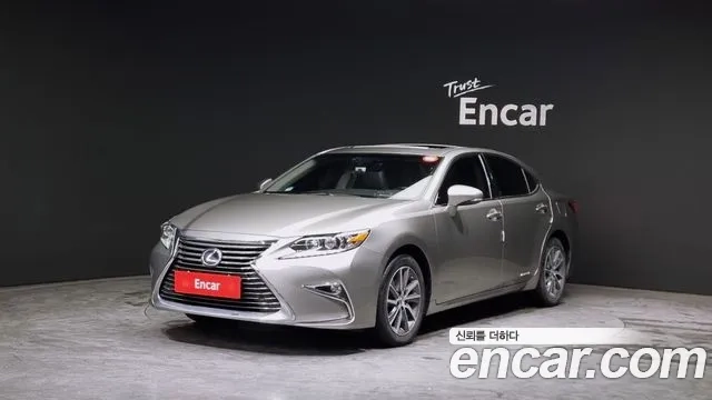 Lexus New ES300h 2018 Серебряный из Кореи