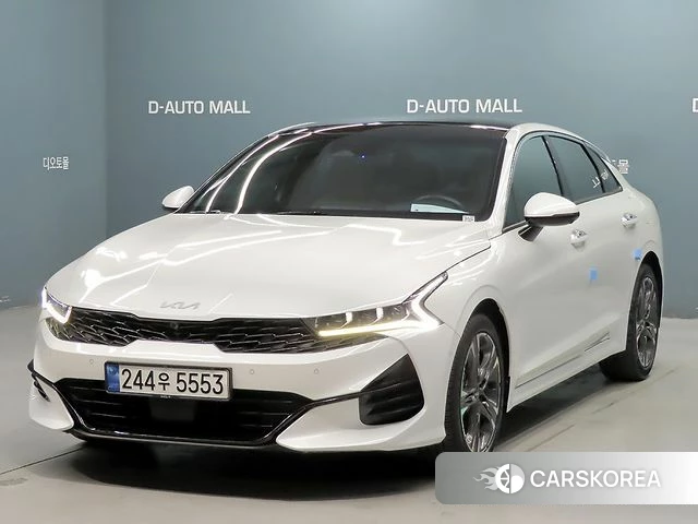 Kia K5 3rd generation 2023 Белый из Кореи