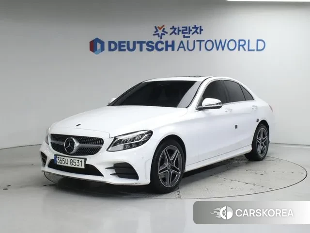 Mercedes-Benz C-Class W205 2021 Белый из Кореи