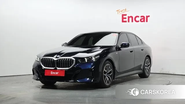 BMW 5 Series (G60) 2024 Черный из Кореи