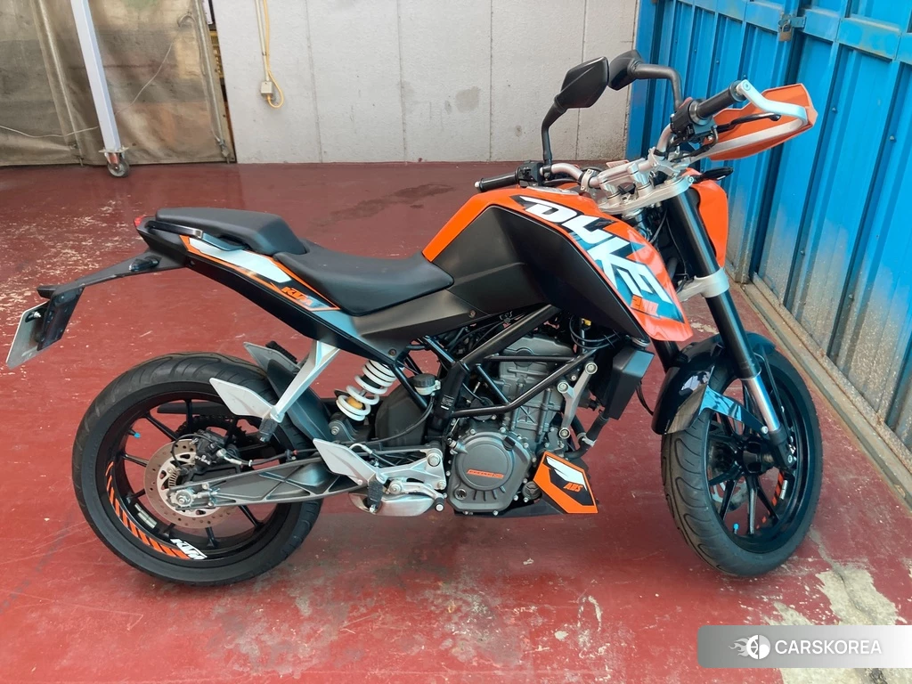 Проданный KTM 200 DUKE 2013 из Японии