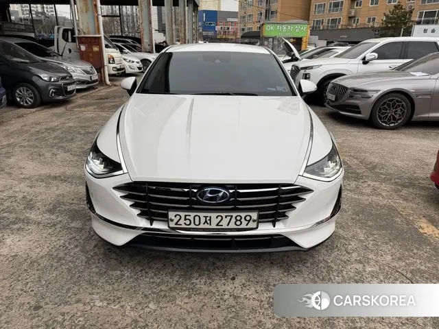 Hyundai Sonata (DN8) 2019 Белый из Кореи