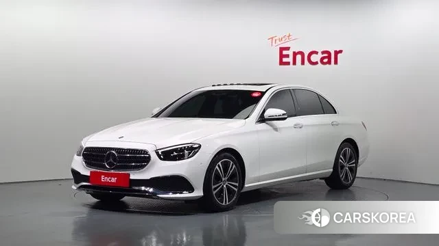 Mercedes-Benz E-Class W213 2020 Белый из Кореи