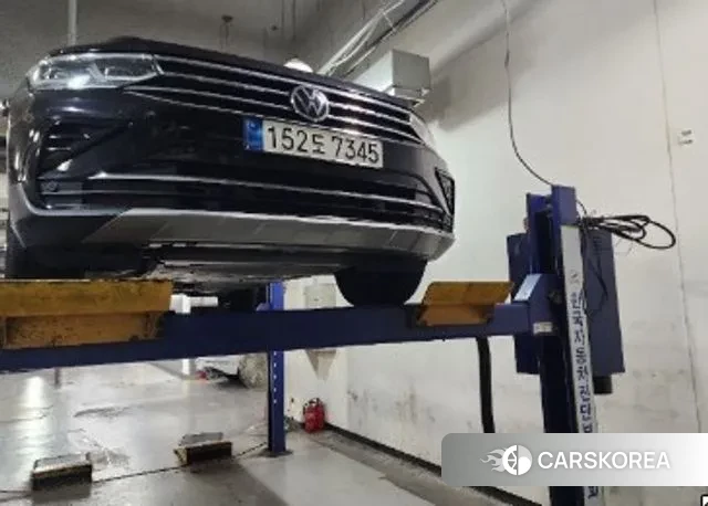 Volkswagen Tiguan second Generation 2022 Черный из Кореи