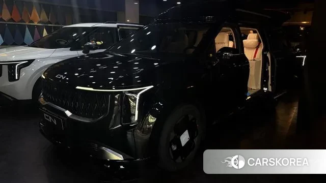 Kia The New Carnival 4th Generation 2025 Черный из Кореи