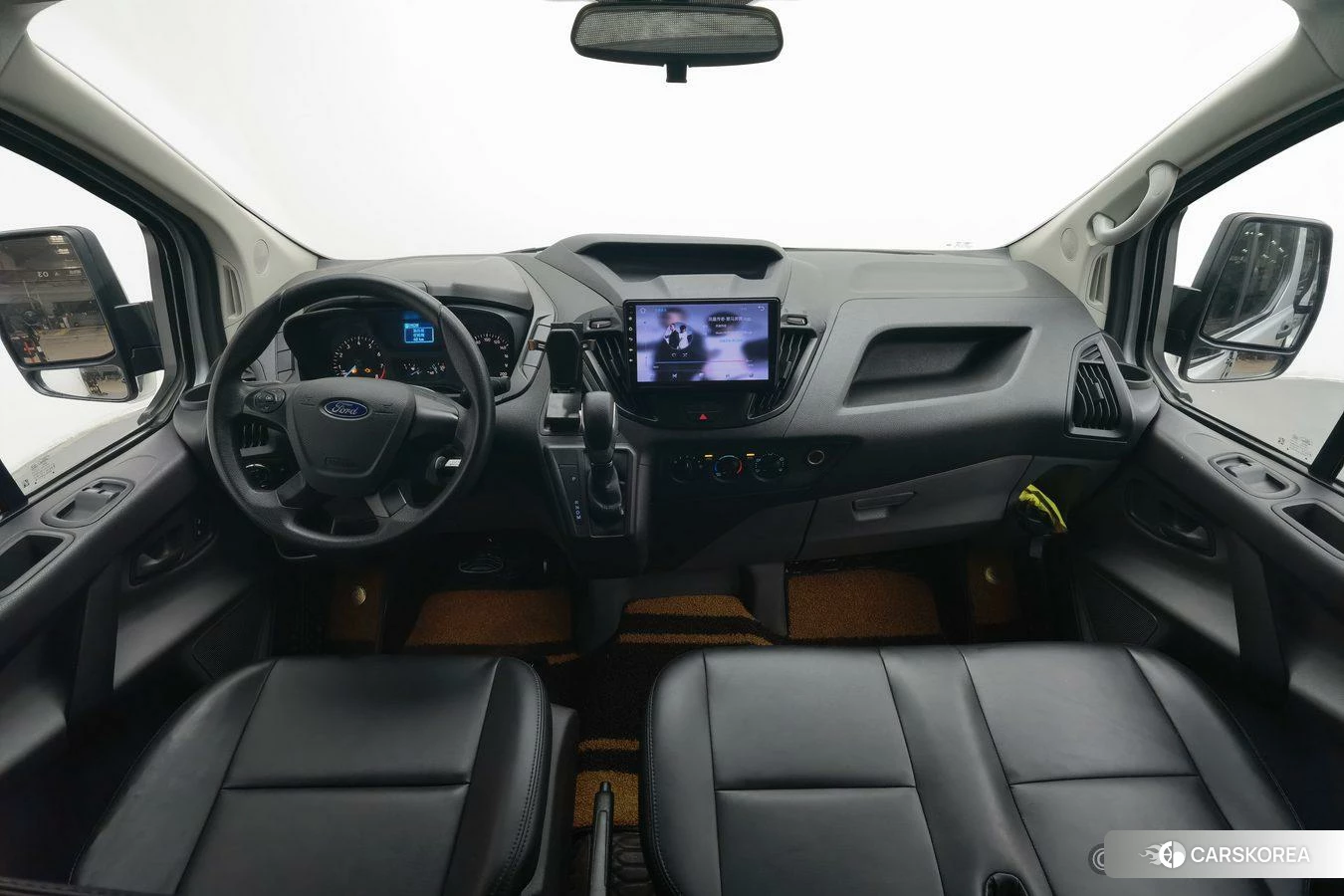 Ford Transit 2020 Серебристо-серый из Китая