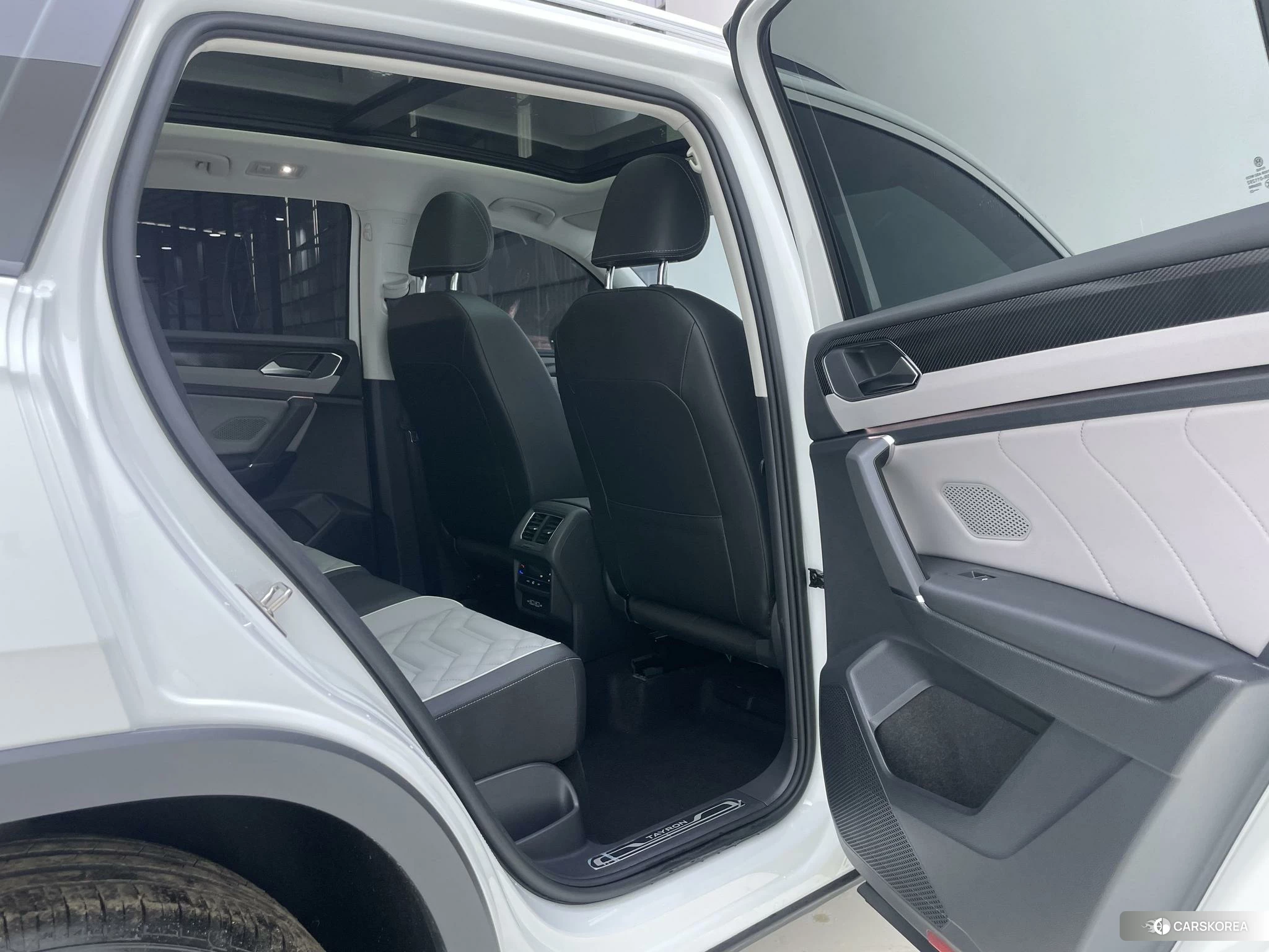 Volkswagen Tanyue 2022 Белый из Китая