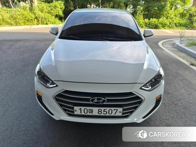 Hyundai Avante AD 2018 Белый из Кореи