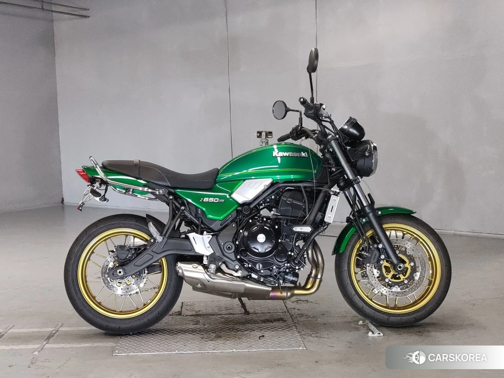 Проданный Kawasaki Z650RS 2023 из Японии