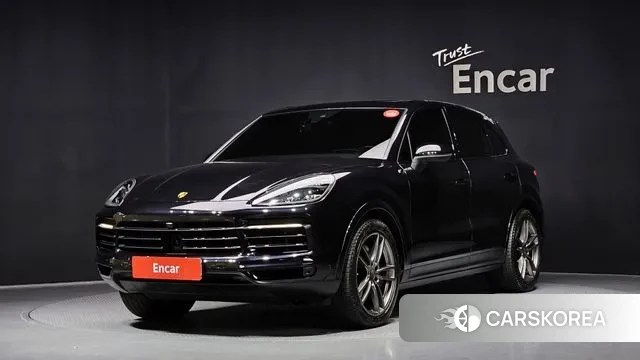 Porsche Cayenne (PO536) 2020 Черный из Кореи