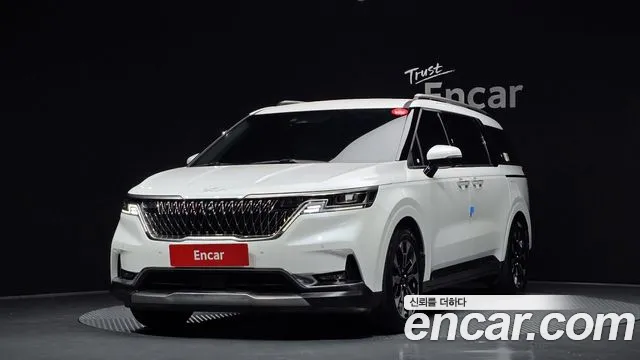 Kia Carnival 4th generation 2022 Белый из Кореи