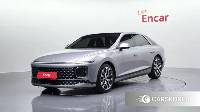 Hyundai Grandeur (GN7) 2023 Серебристо-серый из Кореи