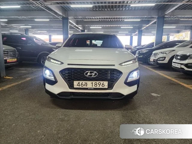 Hyundai Kona 2018 Белый из Кореи