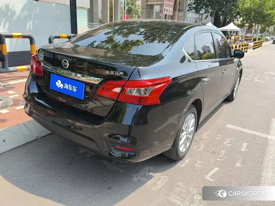 Nissan Sylphy 2024 Черный из Китая