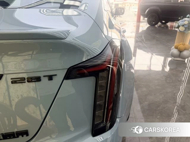 Cadillac CT5 2025 Синий из Китая