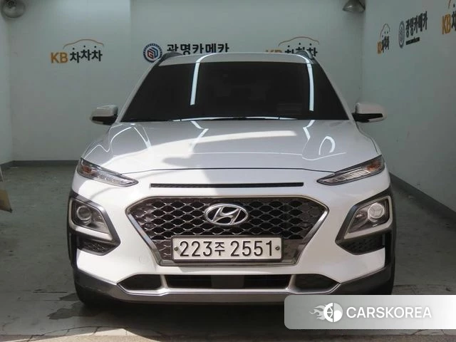 Hyundai Kona 2019 Белый из Кореи