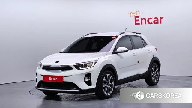 Kia Stonic 2018 Белый из Кореи