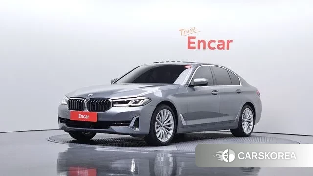 BMW 5 Series (G30) 2023 Серый из Кореи