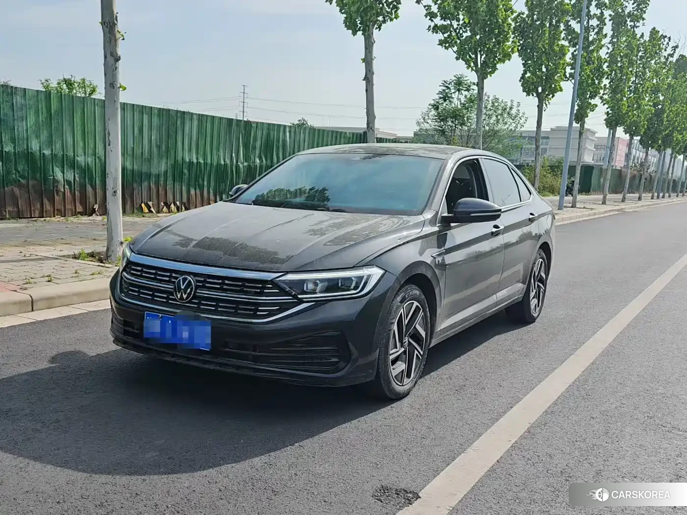 Volkswagen Sagitar 2024 Silver/gray из Китая