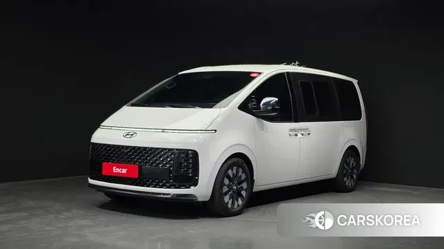 Hyundai Staria 2023 Белый из Кореи