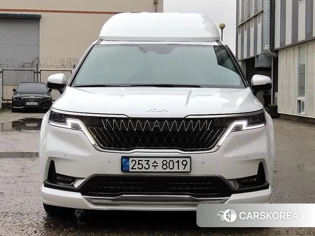 Kia Carnival 4th generation 2023 Белый из Кореи