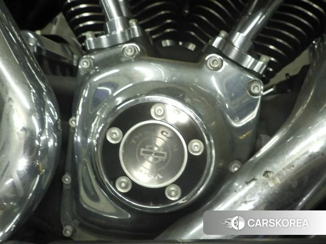 Engine photo