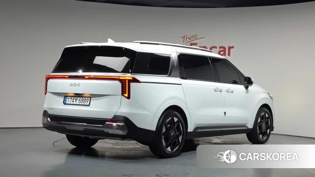 Kia The New Carnival 4th Generation 2025 Белый из Кореи