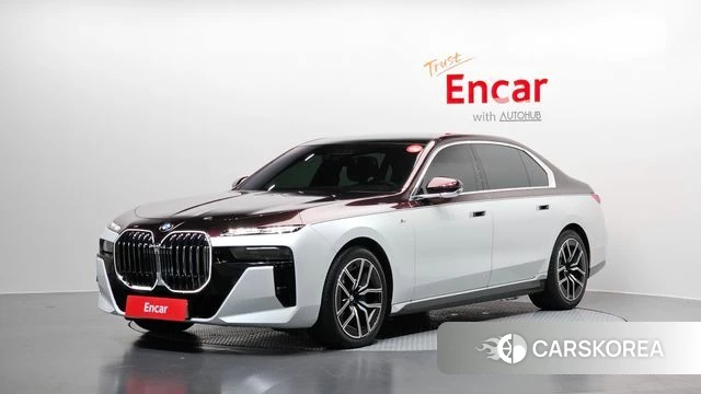 BMW 7 Series (G70) 2025 Белый из Кореи