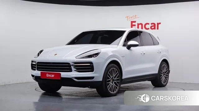 Porsche Cayenne (PO536) 2021 Белый из Кореи