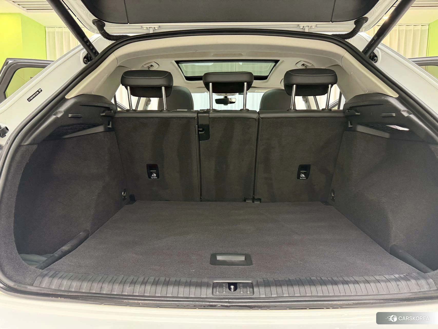 Audi Q3 2020 Белый из Китая