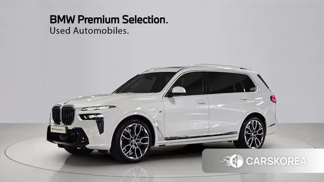 BMW X7 (G07) 2025 Белый из Кореи