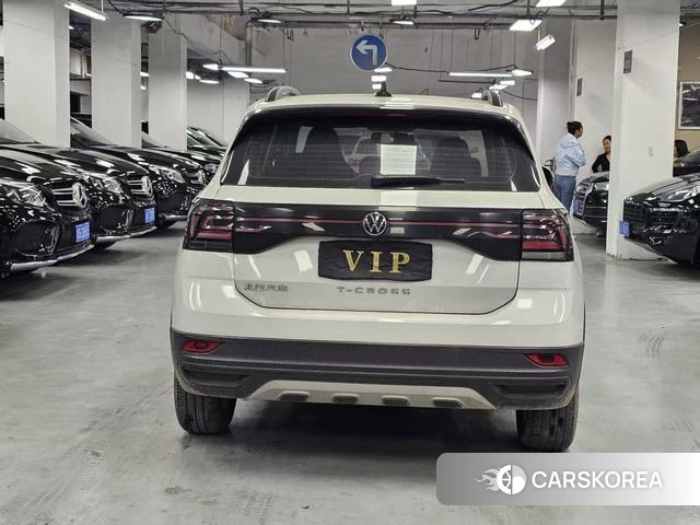 Volkswagen Tu Kai 2023 Белый из Китая