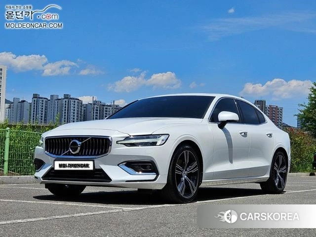 Volvo S60 3rd generation 2019 Белый из Кореи
