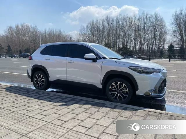 Toyota Fenglanda 2023 Белый из Китая