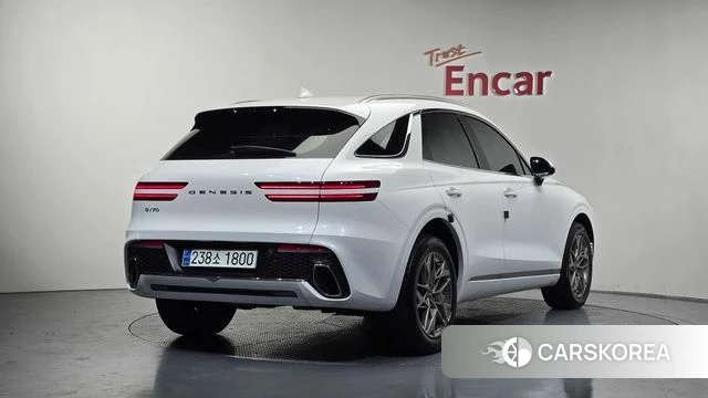 Genesis GV70 2024 Белый из Кореи
