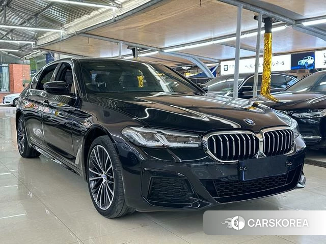 BMW 5 series 2022 Черный из Китая