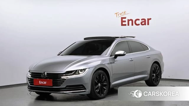 Volkswagen Arteon 2019 Серебристо-серый из Кореи