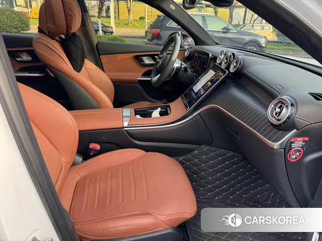 Mercedes-Benz GLC 2024 Белый из Китая