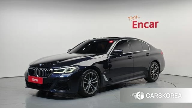BMW 5 Series (G30) 2021 Черный из Кореи