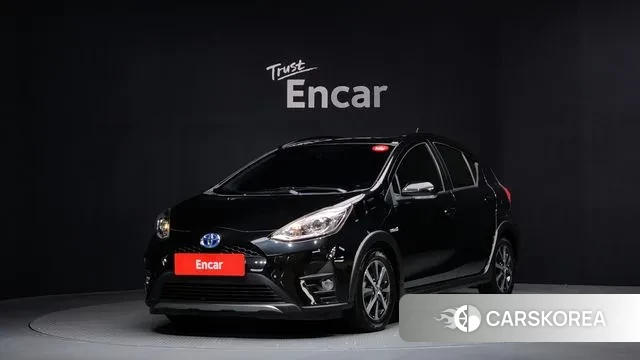 Toyota Prius C 2020 Черный из Кореи