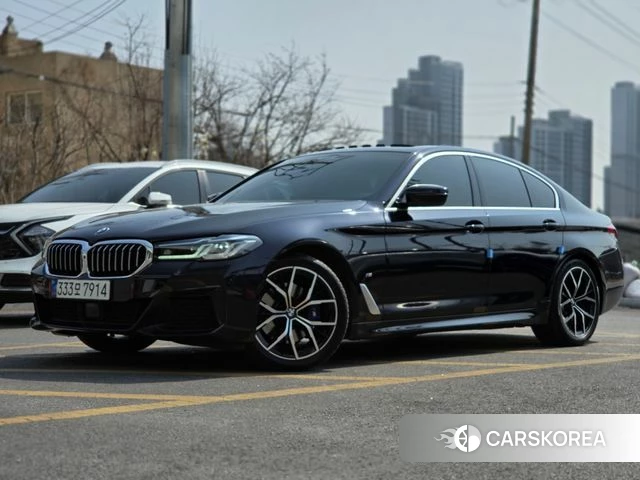 BMW 5 Series (G30) 2023 Синий из Кореи