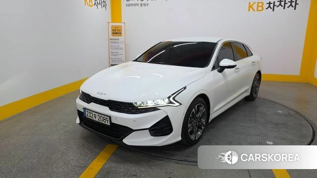 Kia K5 3rd generation 2022 Белый из Кореи