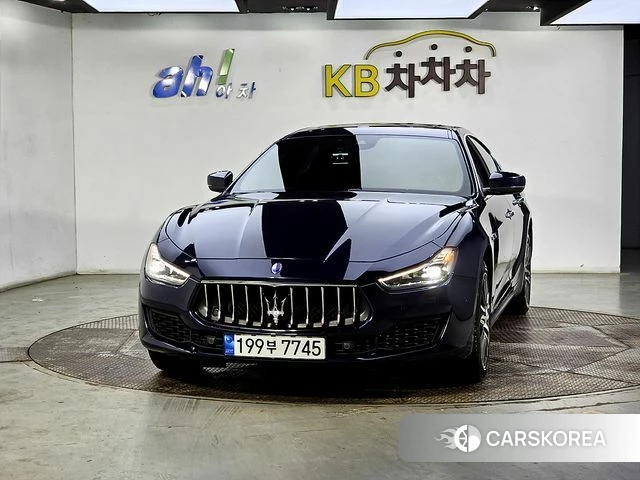 Maserati Ghibli 2018 Синий из Кореи